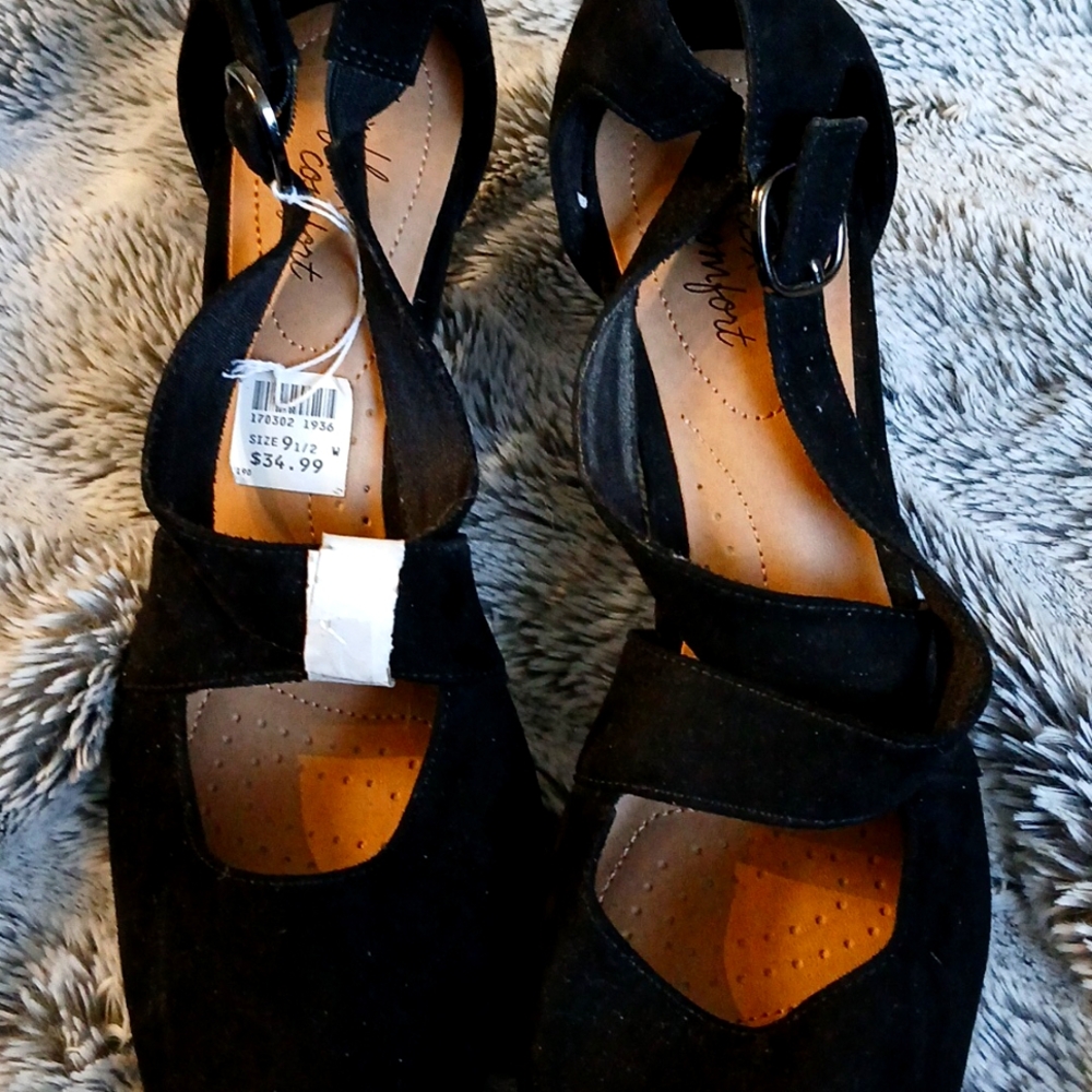 Black Dexflex Comfort pumps medium heels
